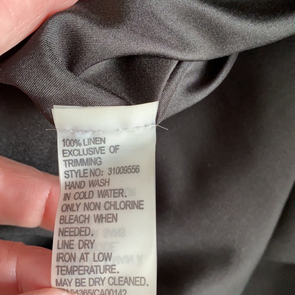 Sleeveless Black Embroidered dress 6 - Picture 11 of 13